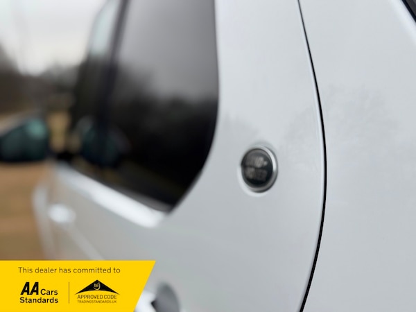 Used Land Rover Discovery 2017 for sale - 73259892: Photo 11