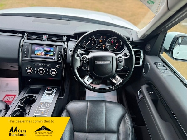 Used Land Rover Discovery 2017 for sale - 73259892: Photo 16