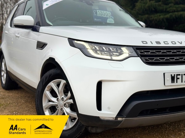 Used Land Rover Discovery 2017 for sale - 73259892: Photo 2