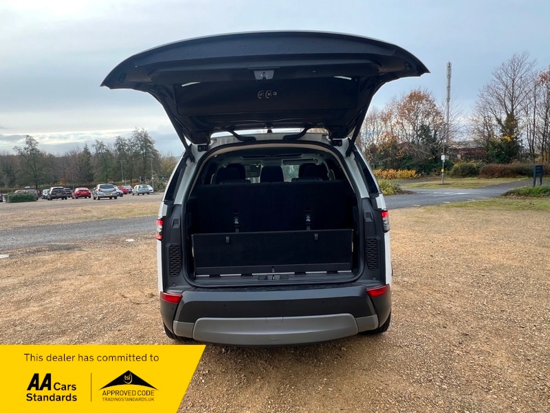 Used Land Rover Discovery 2017 for sale - 73259892: Photo 35