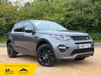 Used Land Rover Discovery Sport 2017 for sale - 79764900: Photo