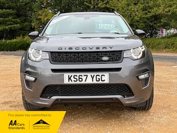 Used Land Rover Discovery Sport 2017 for sale - 79764900: Photo