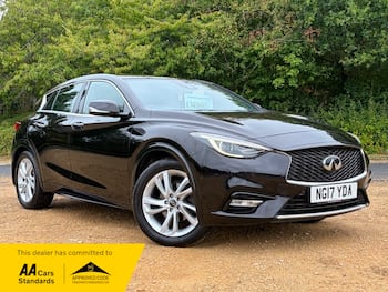 Used Infiniti Q30 2017 for sale - 79845027: Photo