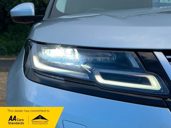 Used Land Rover Range Rover Velar 2017 for sale - 71779103: Photo 14