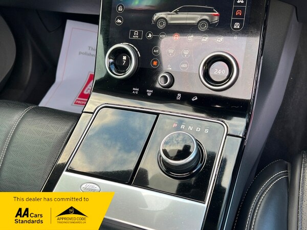 Used Land Rover Range Rover Velar 2017 for sale - 71779103: Photo 44