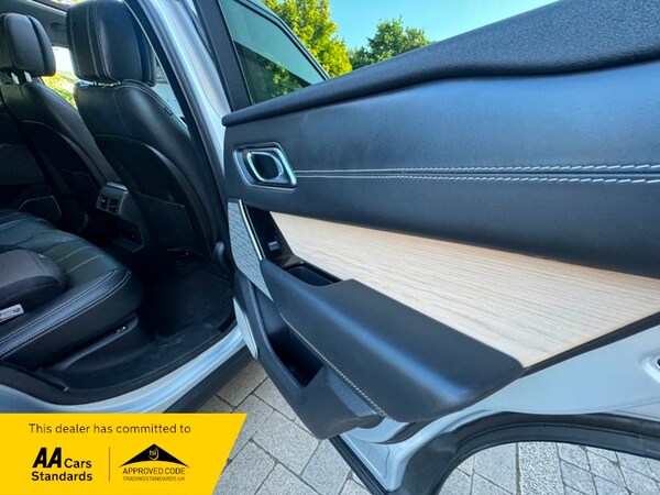 Used Land Rover Range Rover Velar 2017 for sale - 71779103: Photo 50