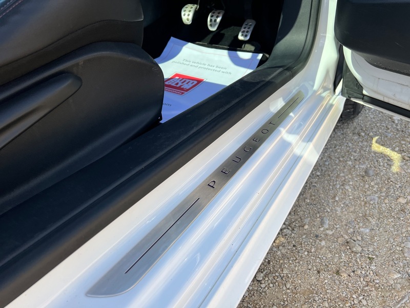 Used Peugeot 208 2015 for sale - 78168150: Photo 10