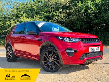 Used Land Rover Discovery Sport 2017 for sale - 79450684: Photo