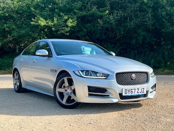 Used Jaguar XE 2017 for sale - 79010149: Photo