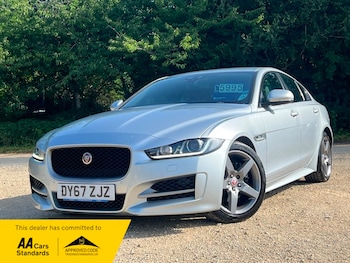Used Jaguar XE 2017 for sale - 79010149: Photo