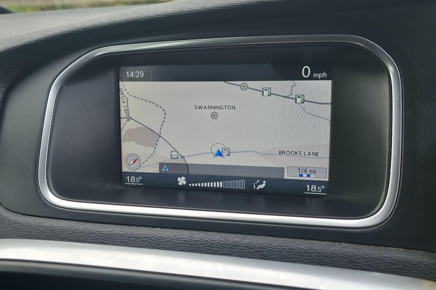 Used Volvo V40 2013 for sale - 78183049: Photo 18