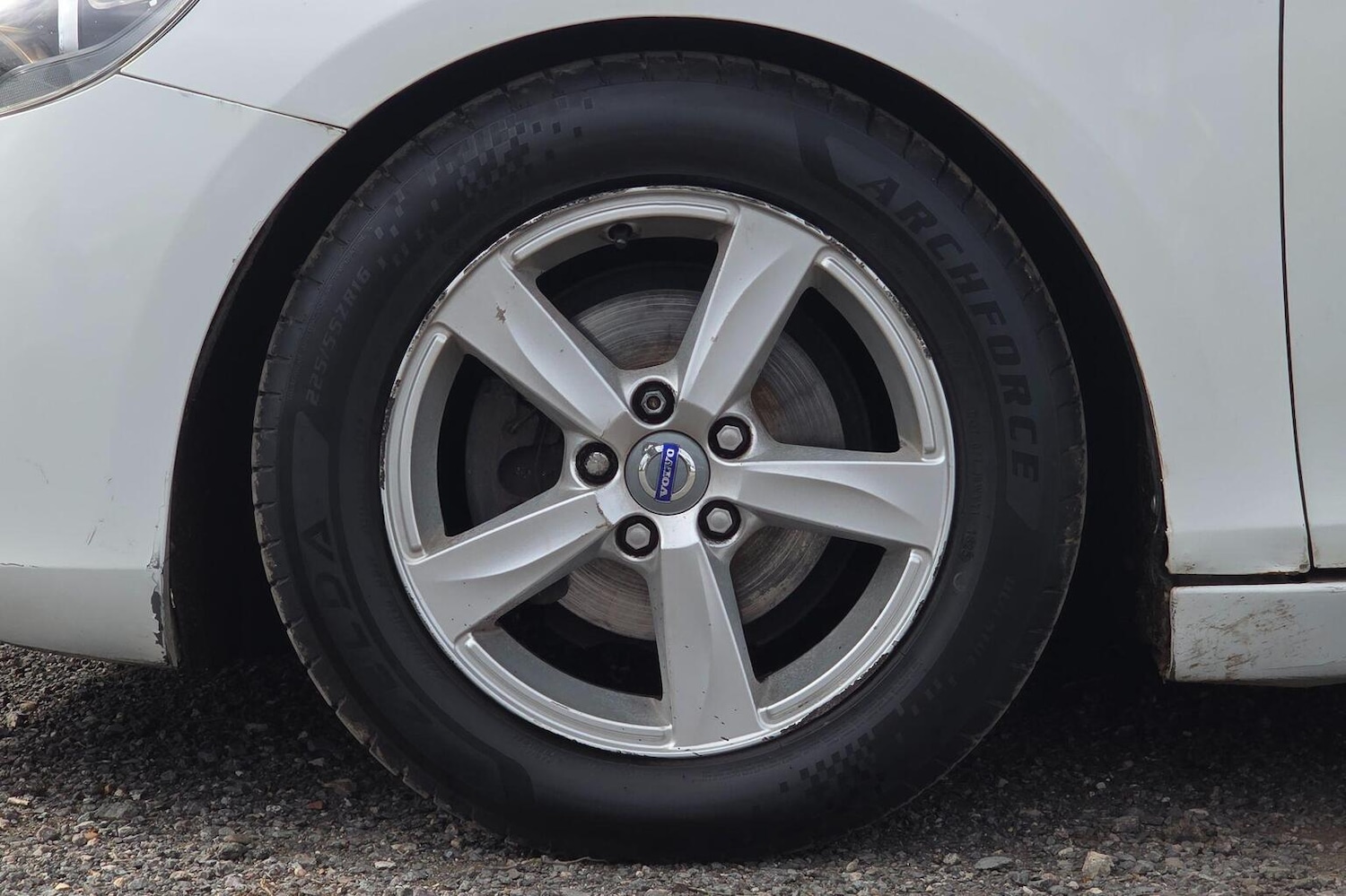 Used Volvo V40 2013 for sale - 78183049: Photo 41