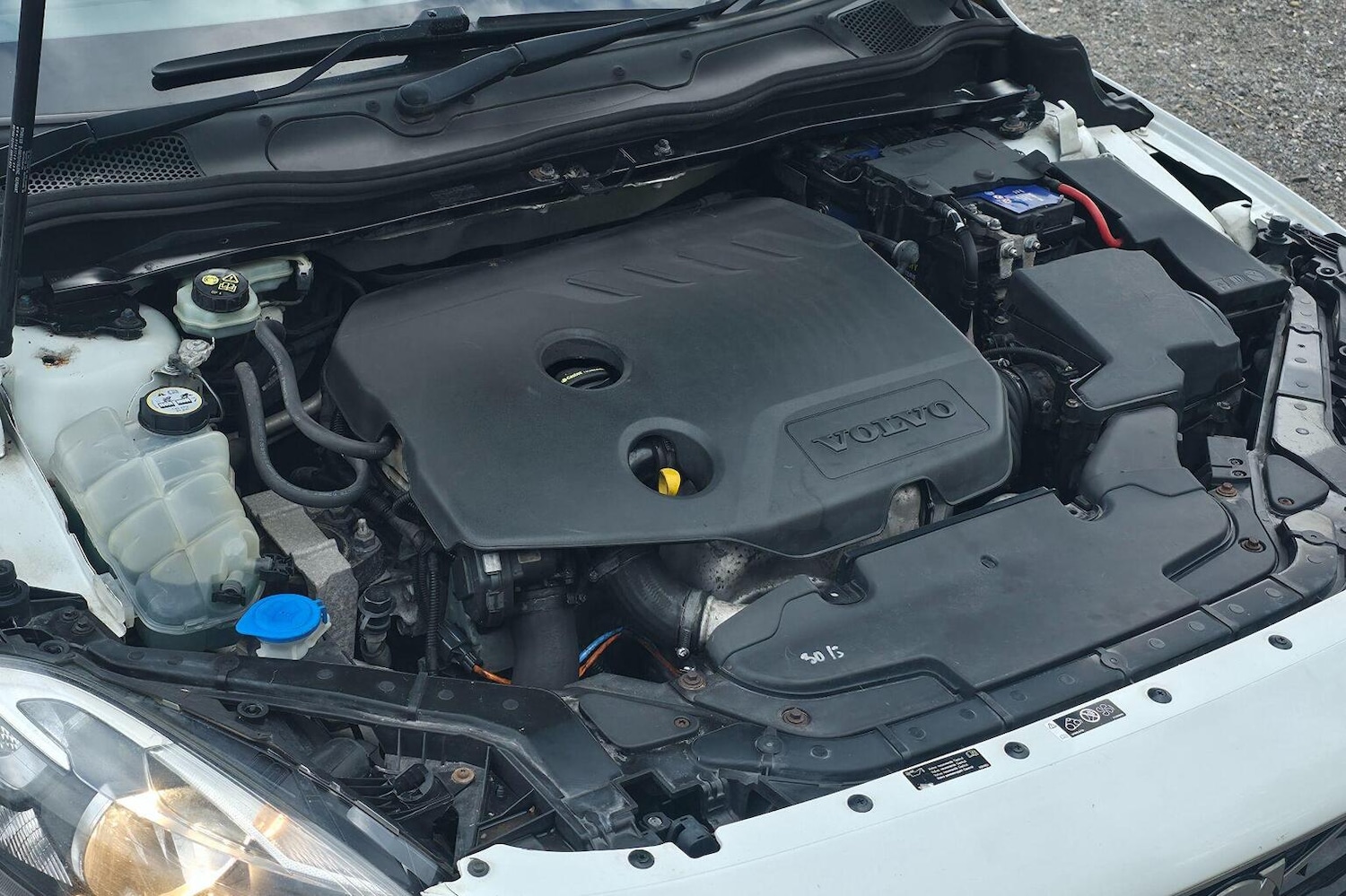 Used Volvo V40 2013 for sale - 78183049: Photo 44