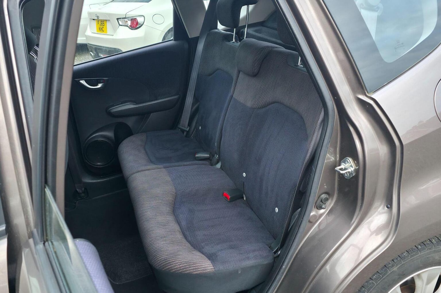 Used Honda Jazz 2013 for sale - 77851333: Photo 34