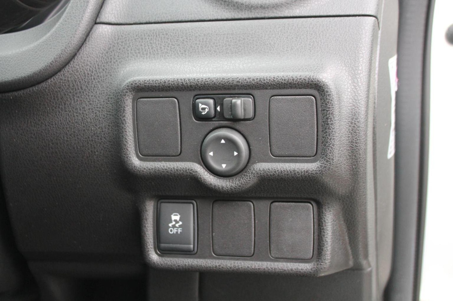 Used Nissan Note 2014 for sale - 76793607: Photo 25