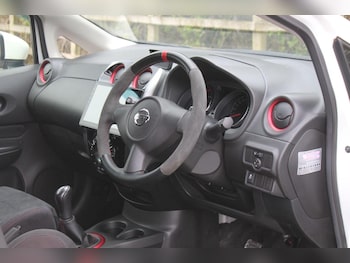 Used Nissan Note 2014 for sale - 76793607: Photo