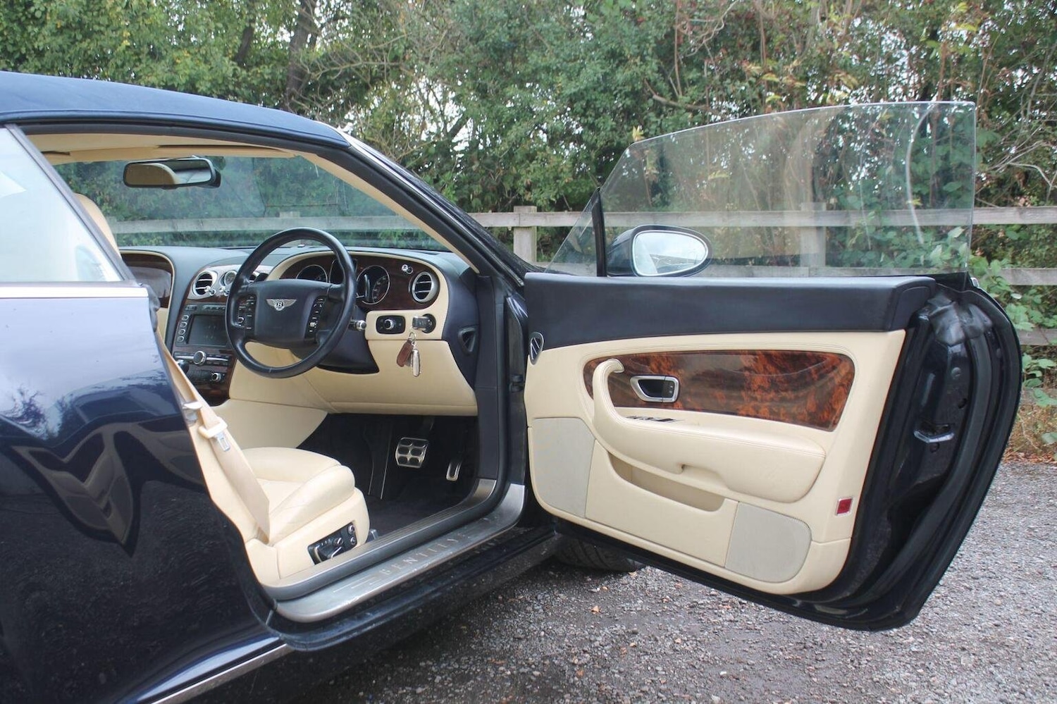 Used Bentley Continental 2006 for sale - 76793598: Photo 13