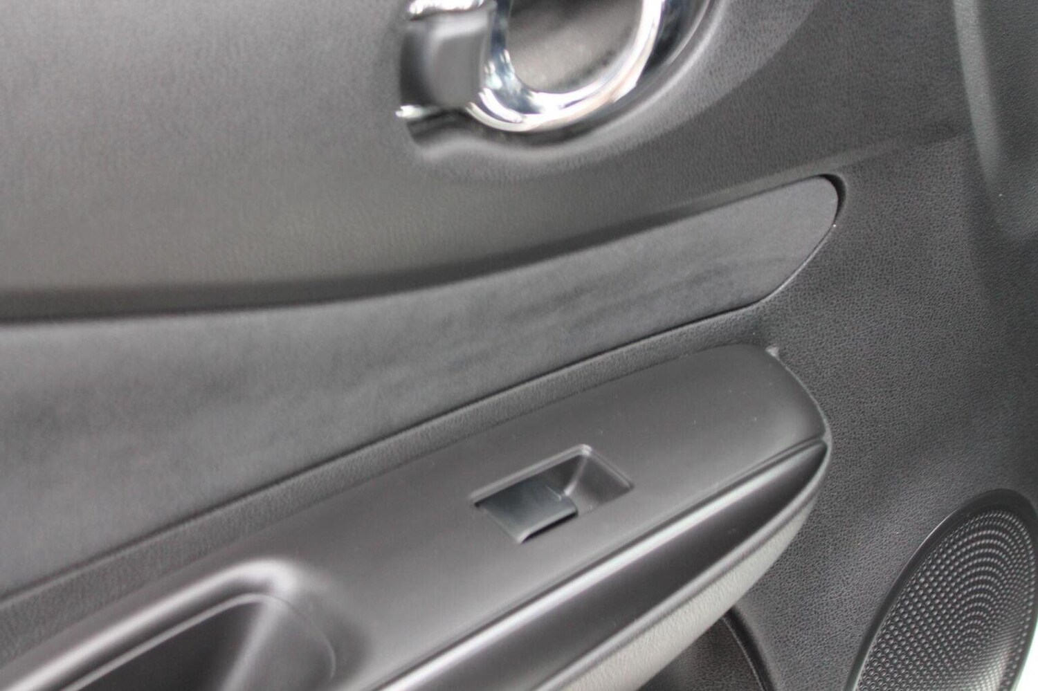 Used Nissan Note 2015 for sale - 77464729: Photo 34