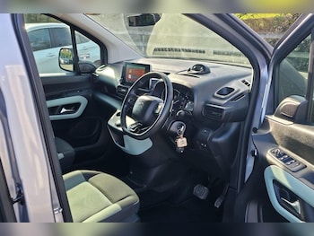 Used Citroen Berlingo 2020 for sale - 77822392: Photo