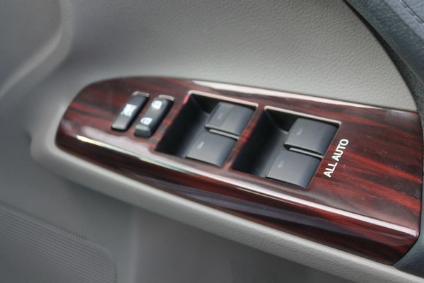 Used Toyota Mark X 2012 for sale - 76268470: Photo 31