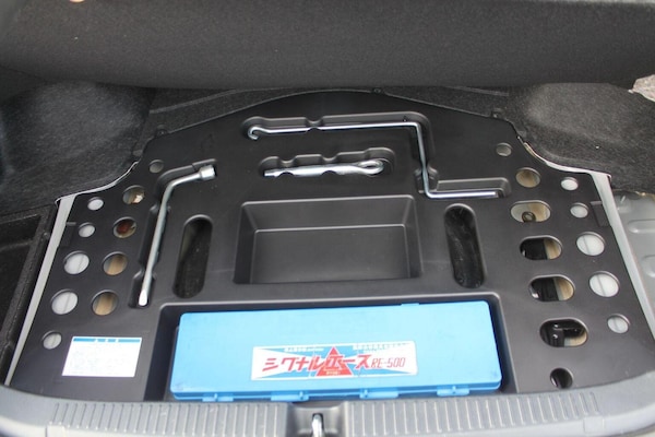 Used Toyota Mark X 2012 for sale - 76268470: Photo 52