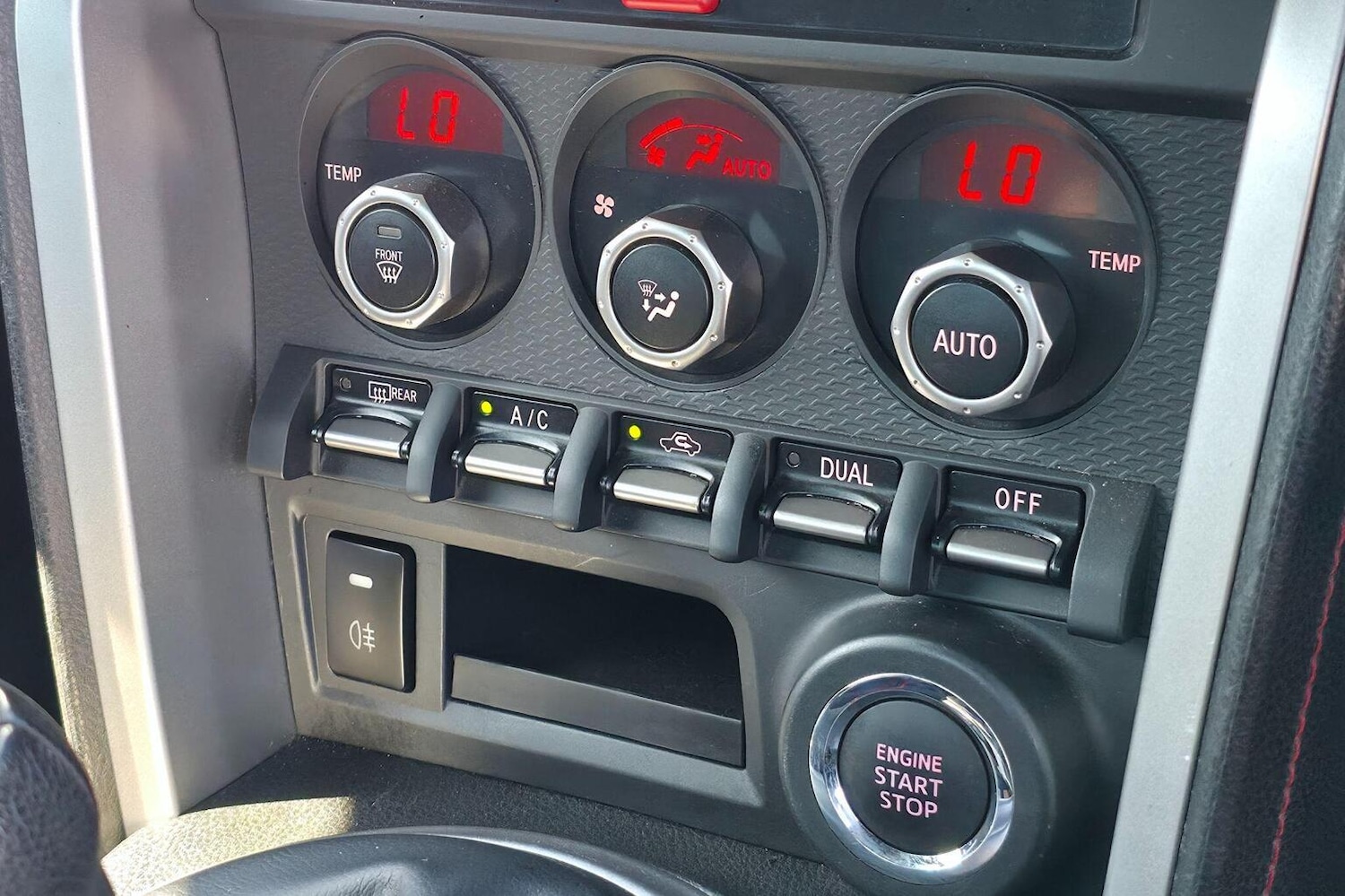 Used Subaru BRZ 2013 for sale - 76655988: Photo 27