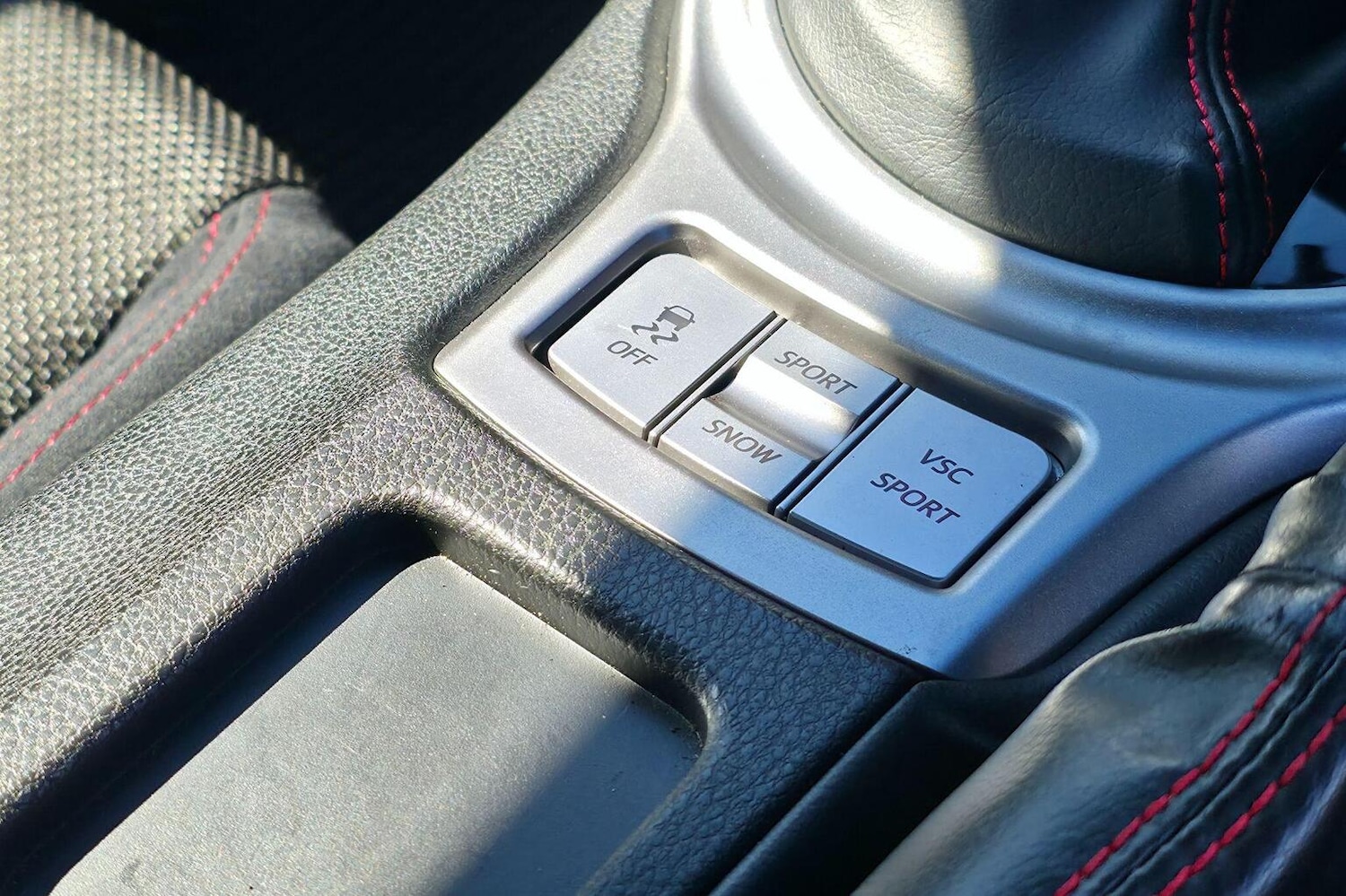 Used Subaru BRZ 2013 for sale - 76655988: Photo 28