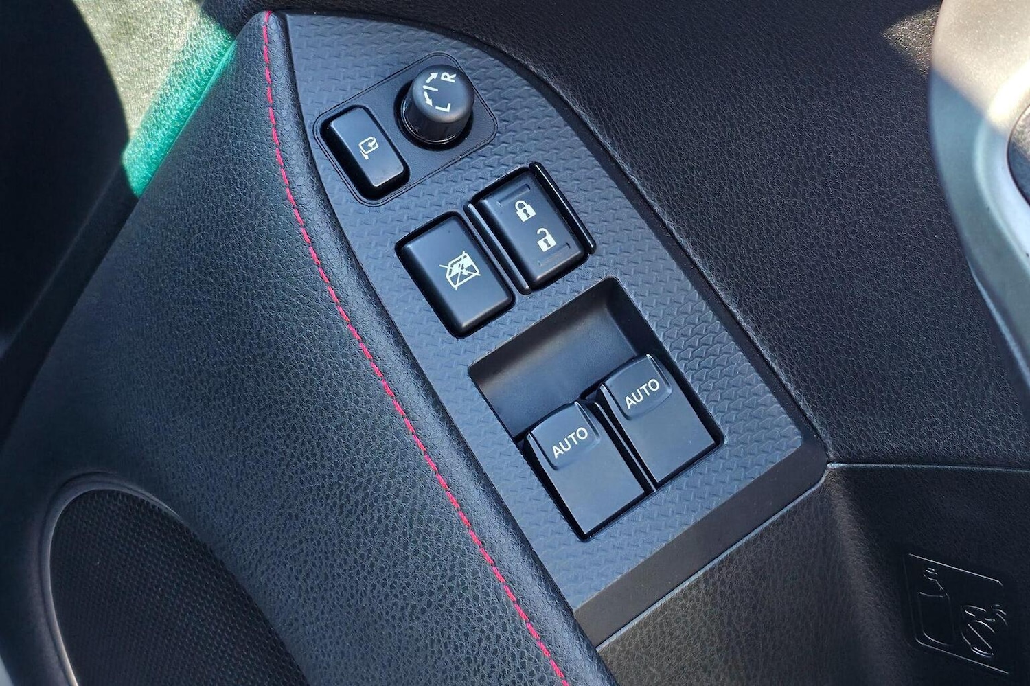 Used Subaru BRZ 2013 for sale - 76655988: Photo 30