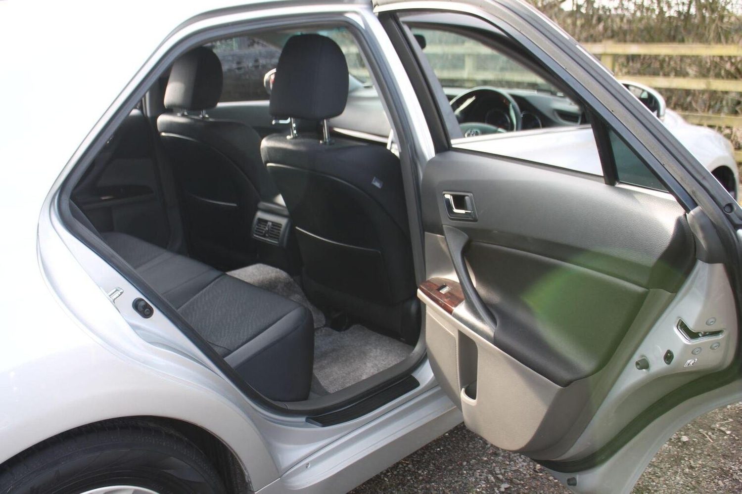 Used Toyota Mark X 2025 for sale - 77033081: Photo 39