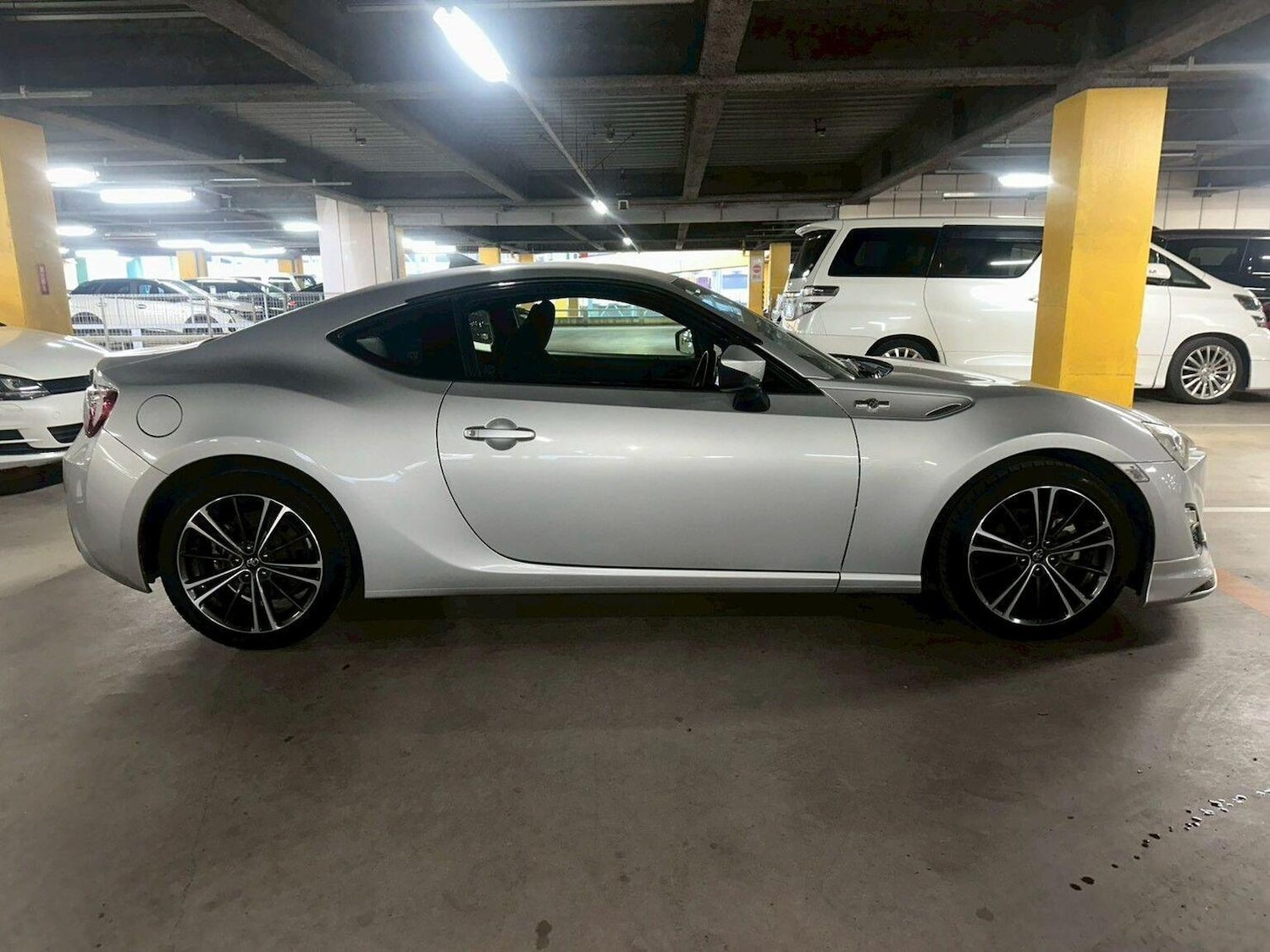 Used Toyota GT86 2012 for sale - 76769722: Photo 2