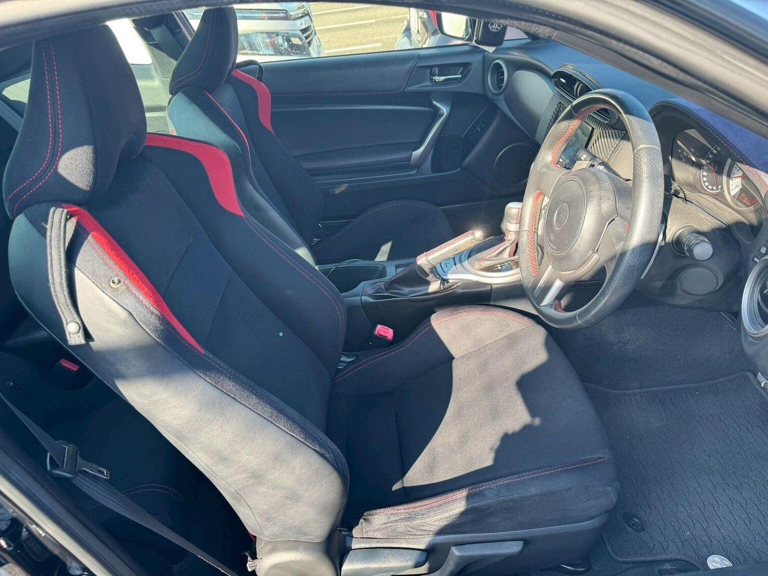 Used Toyota GT86 2015 for sale - 76769734: Photo 3