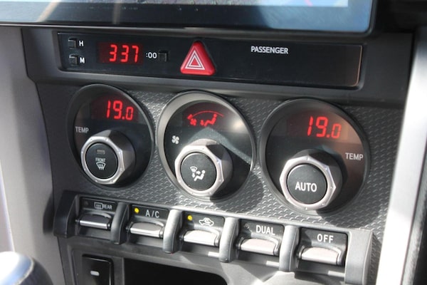 Used Toyota GT86 2012 for sale - 74820954: Photo 23