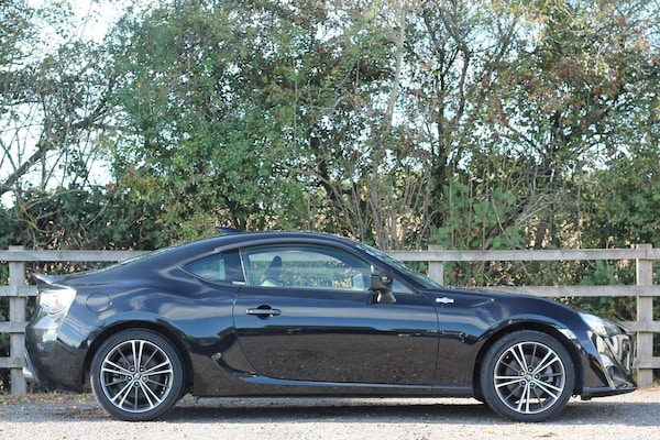 Used Toyota GT86 2012 for sale - 74820954: Photo 2