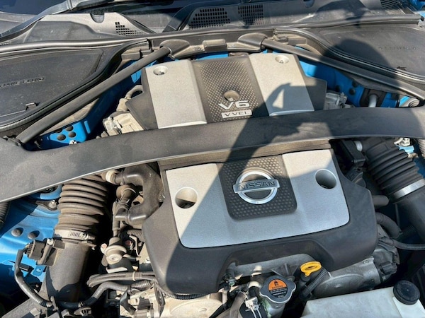 Used Nissan 370 Z 2010 for sale - 75100990: Photo 25