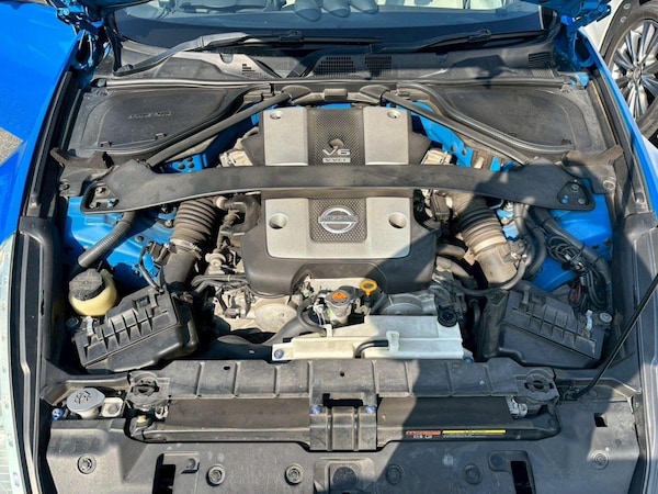 Used Nissan 370 Z 2010 for sale - 75100990: Photo 26