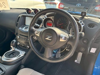Used Nissan 370 Z 2010 for sale - 75100990: Photo
