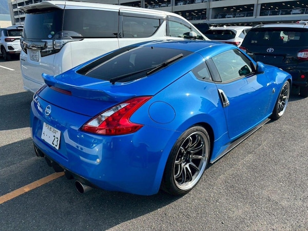 Used Nissan 370 Z 2010 for sale - 75100990: Photo 6