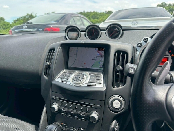 Used Nissan 370 Z 2010 for sale - 75297123: Photo 14
