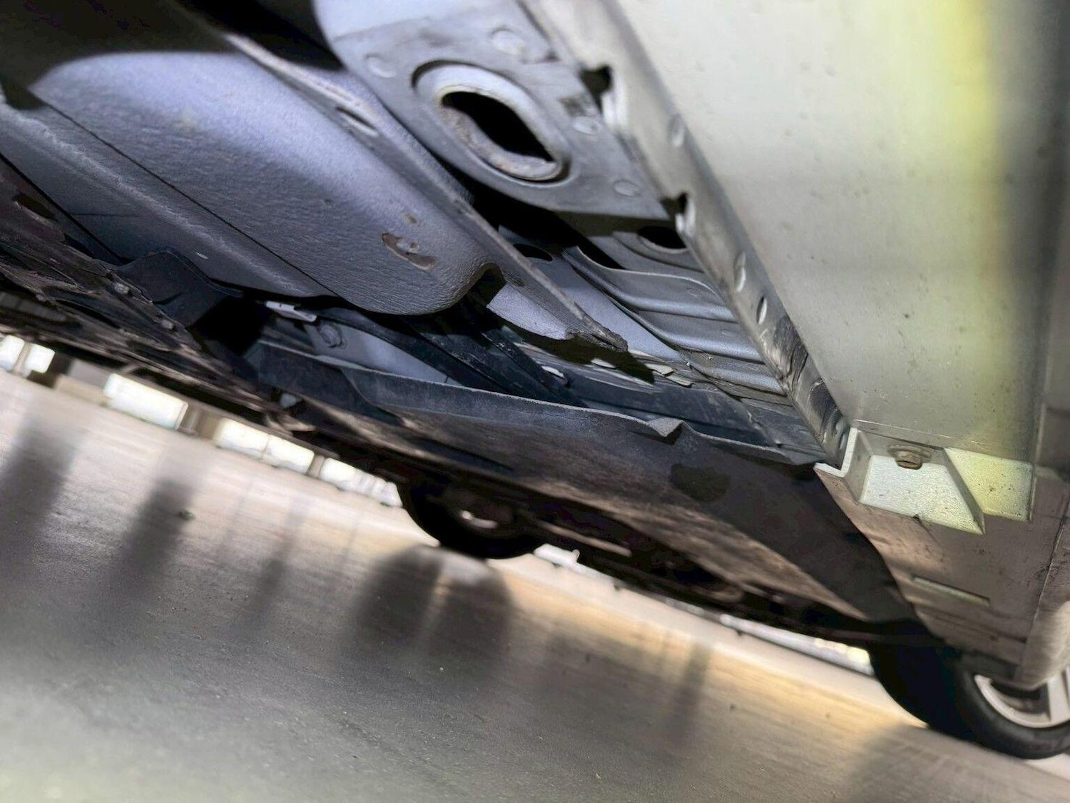 Used Nissan 370 Z 2013 for sale - 76848709: Photo 29