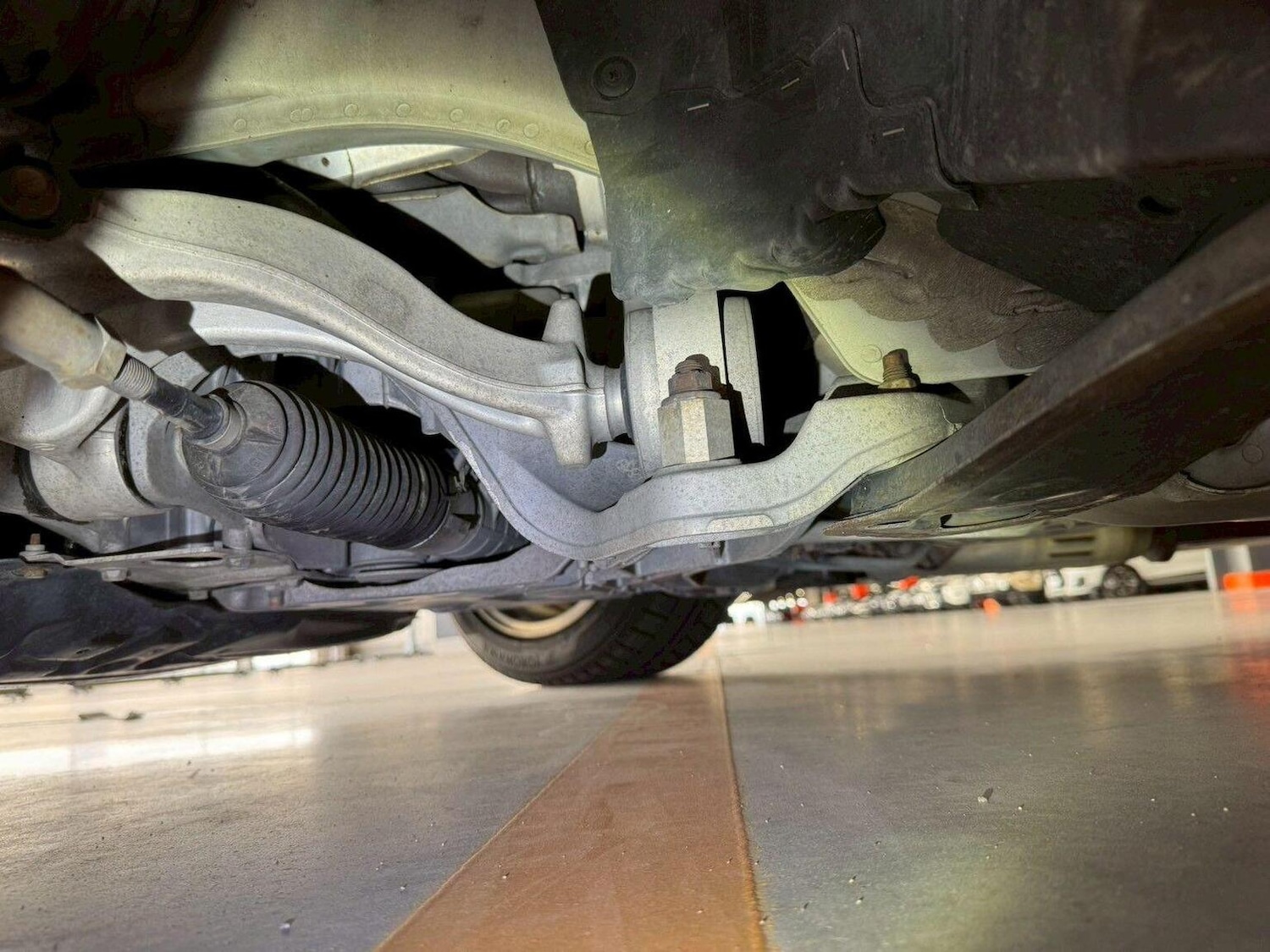 Used Nissan 370 Z 2013 for sale - 76848709: Photo 30