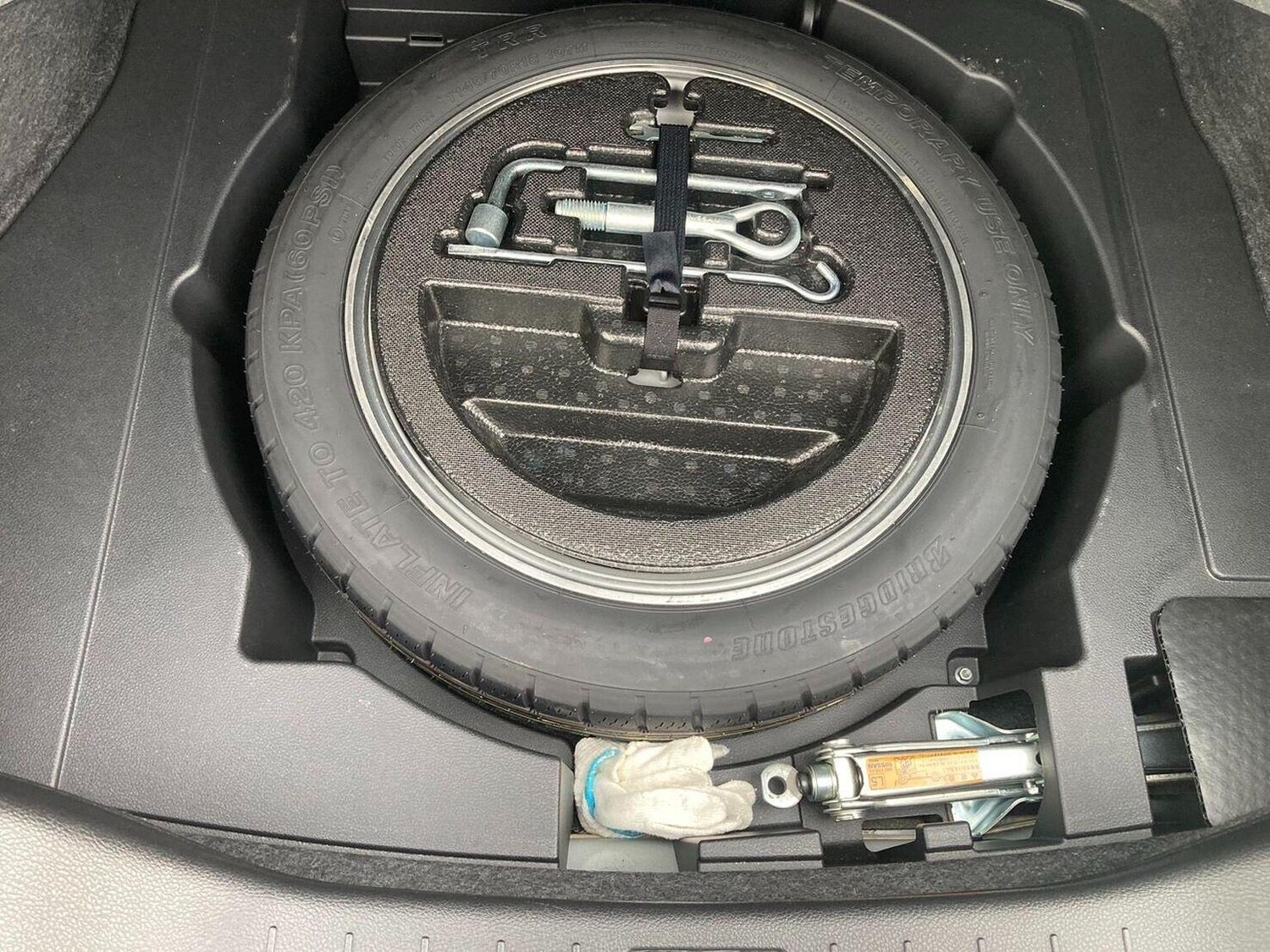 Used Nissan Skyline 2008 for sale - 77118568: Photo 29