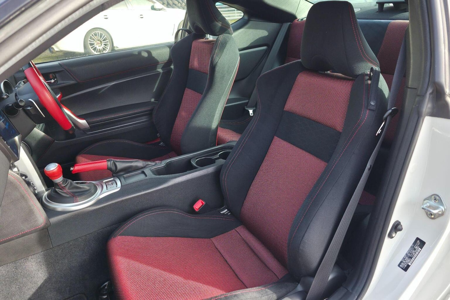 Used Toyota GT86 2015 for sale - 77555061: Photo 38