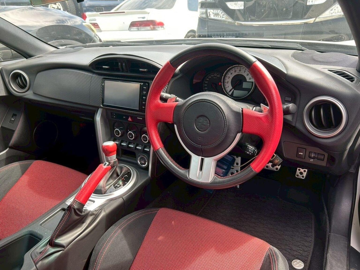 Used Toyota GT86 2015 for sale - 76358191: Photo 2