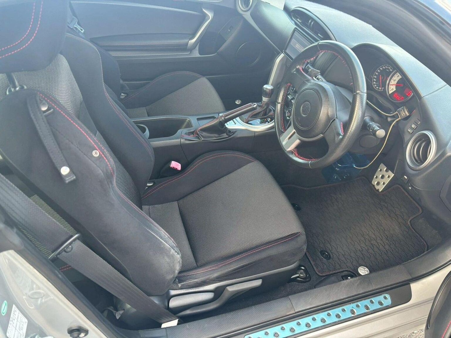 Used Toyota GT86 2013 for sale - 77014792: Photo 2