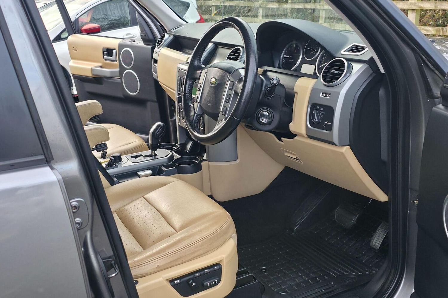 Used Land Rover Discovery 2007 for sale - 76837031: Photo 4