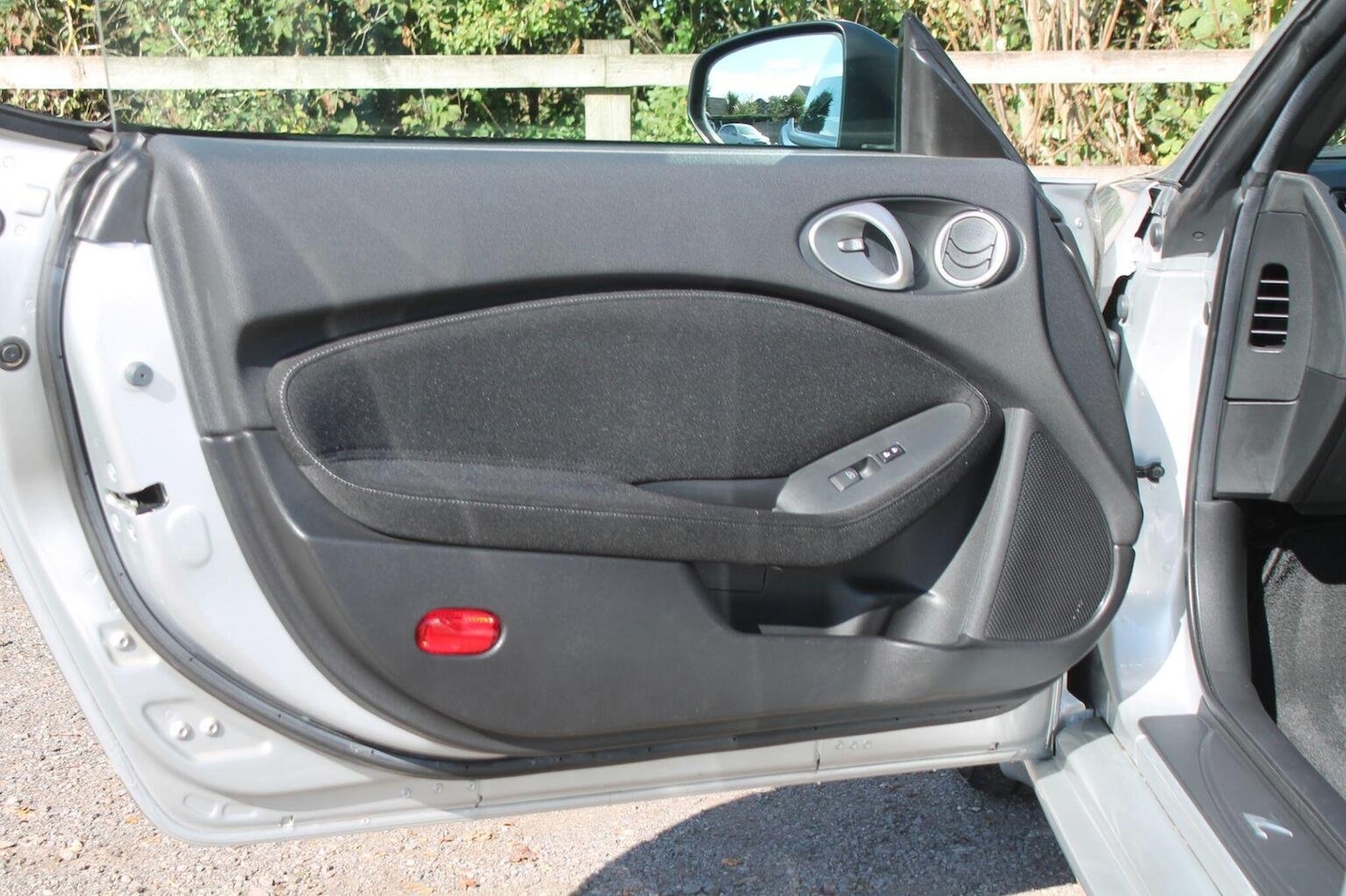 Used Nissan 370 Z 2008 for sale - 77555050: Photo 31