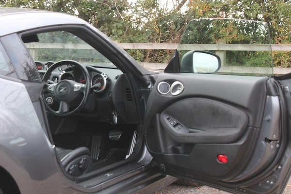 Used Nissan 370 Z 2013 for sale - 75490033: Photo 14