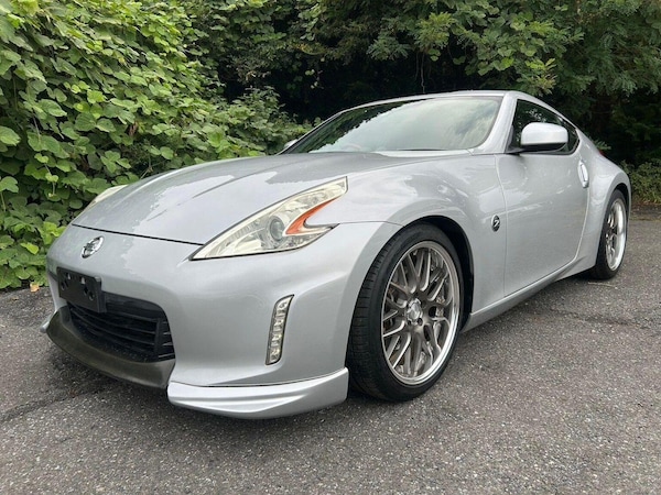 Used Nissan 370 Z 2012 for sale - 76174104: Photo 7