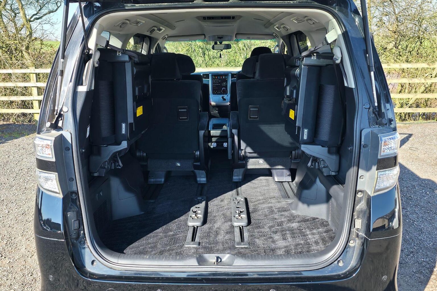 Used Toyota Vellfire 2024 for sale - 78197953: Photo 44