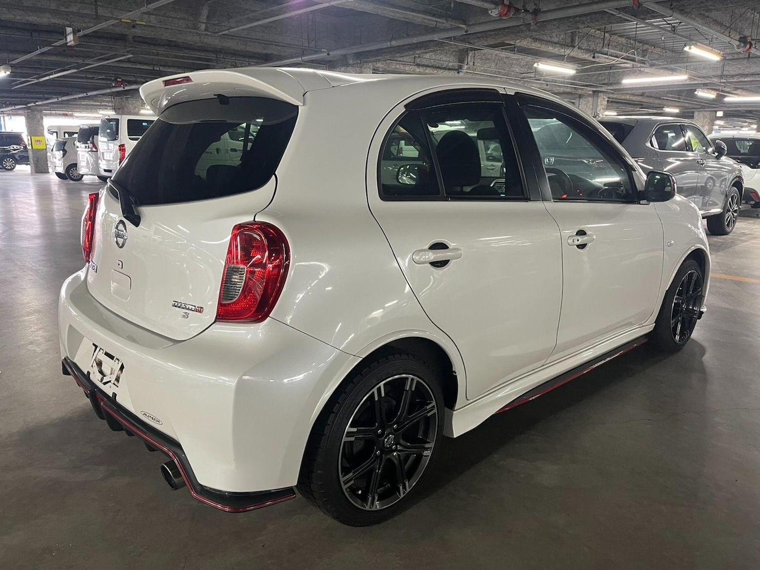 Vehicle 6